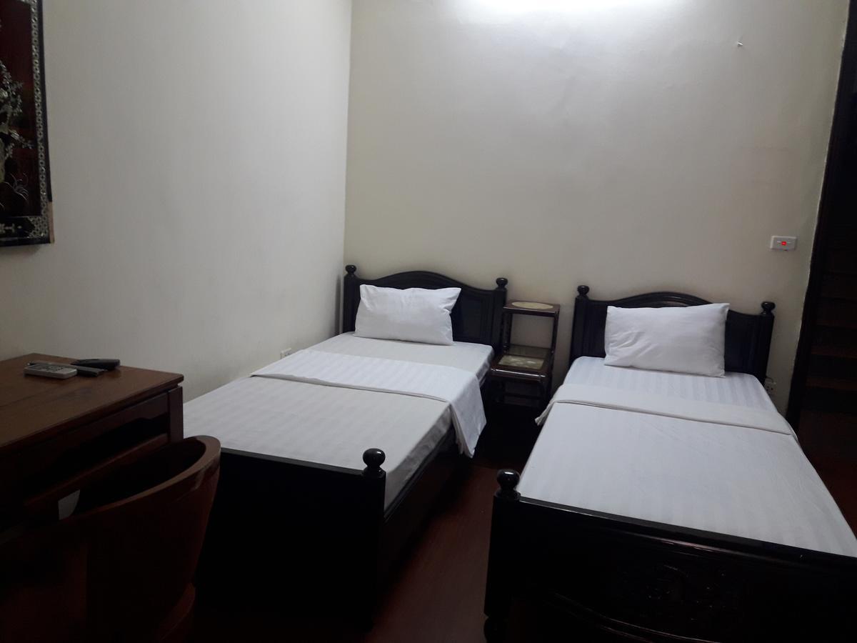 Hanoi Golden Moon Guest House & Travel Esterno foto