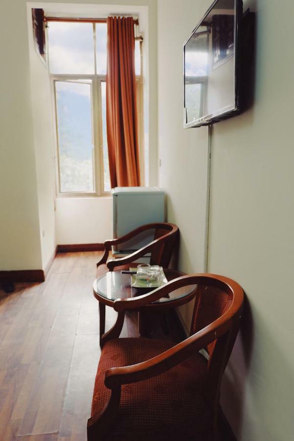 Hanoi Golden Moon Guest House & Travel Esterno foto