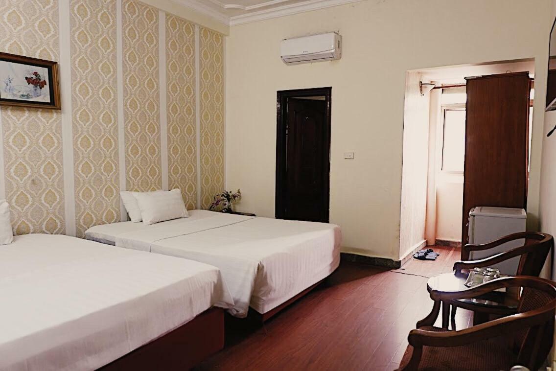Hanoi Golden Moon Guest House & Travel Esterno foto