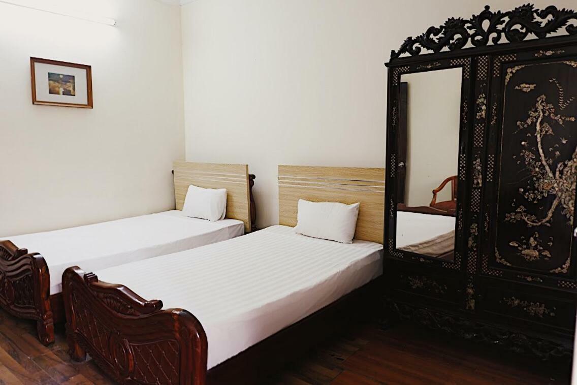 Hanoi Golden Moon Guest House & Travel Esterno foto